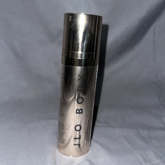 JLO BEAUTY Tighten + Tease™ Ultimate Body Serum 4.06 Oz - Picture 9 of 9